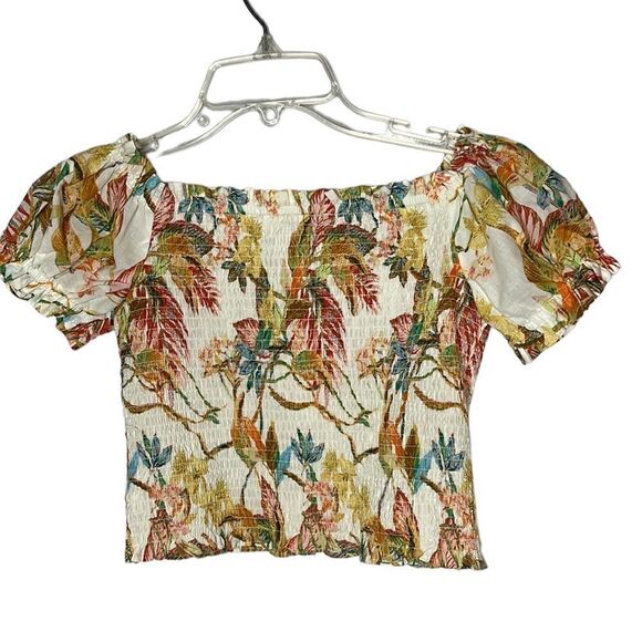 Rose & Olive Hawaiian Smocked Crop Top. Size Small. New. - Picture 5 of 7